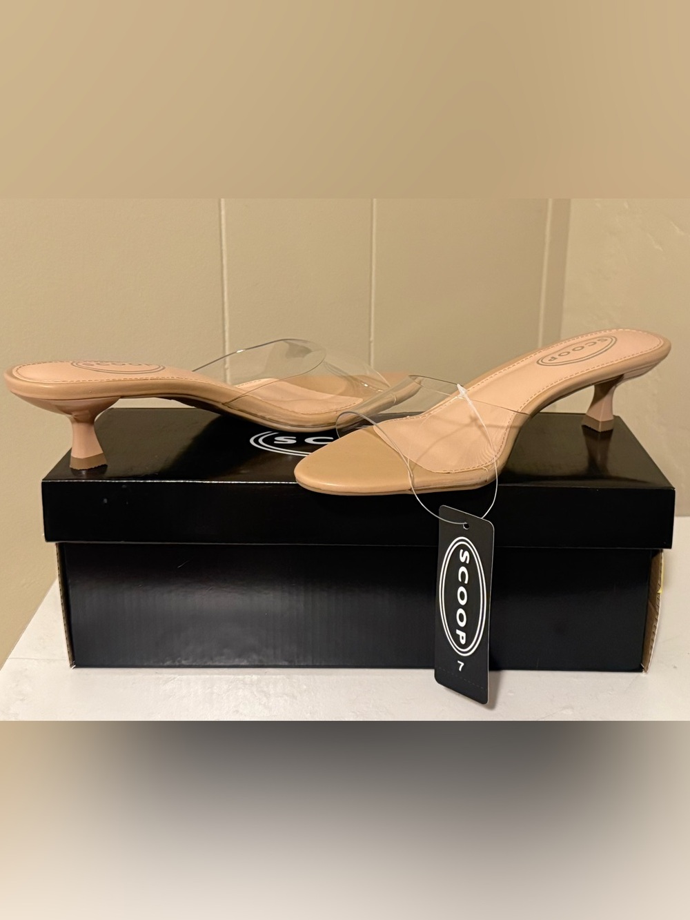 Scoop Clear Strap Kitten Heel Mules Nude Beige Size 7 NWT